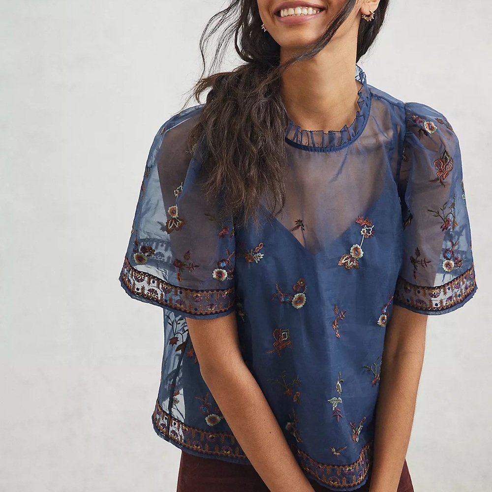 EUC Anthropologie Othilia Isigny Women's Top Embroidered SZ M